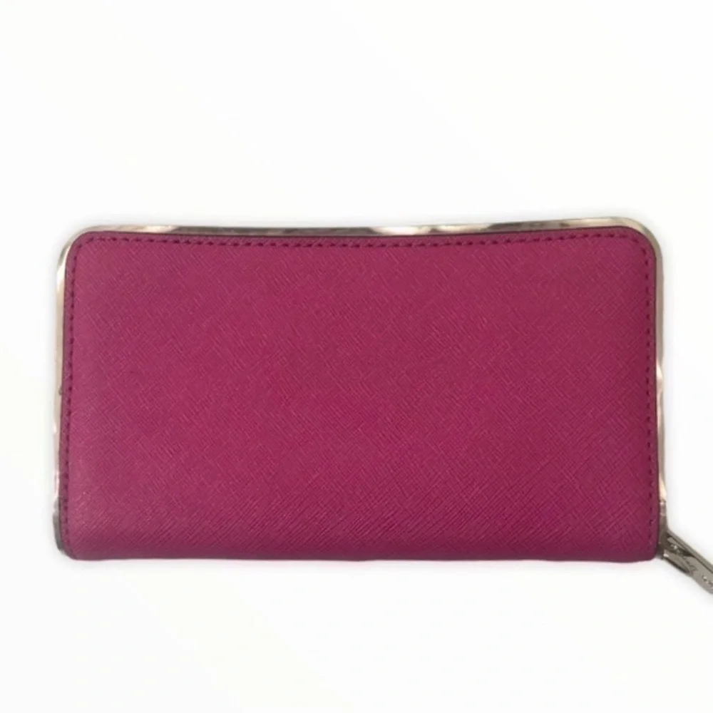 Michael kors pink wallet zipper - Picture 3 of 10